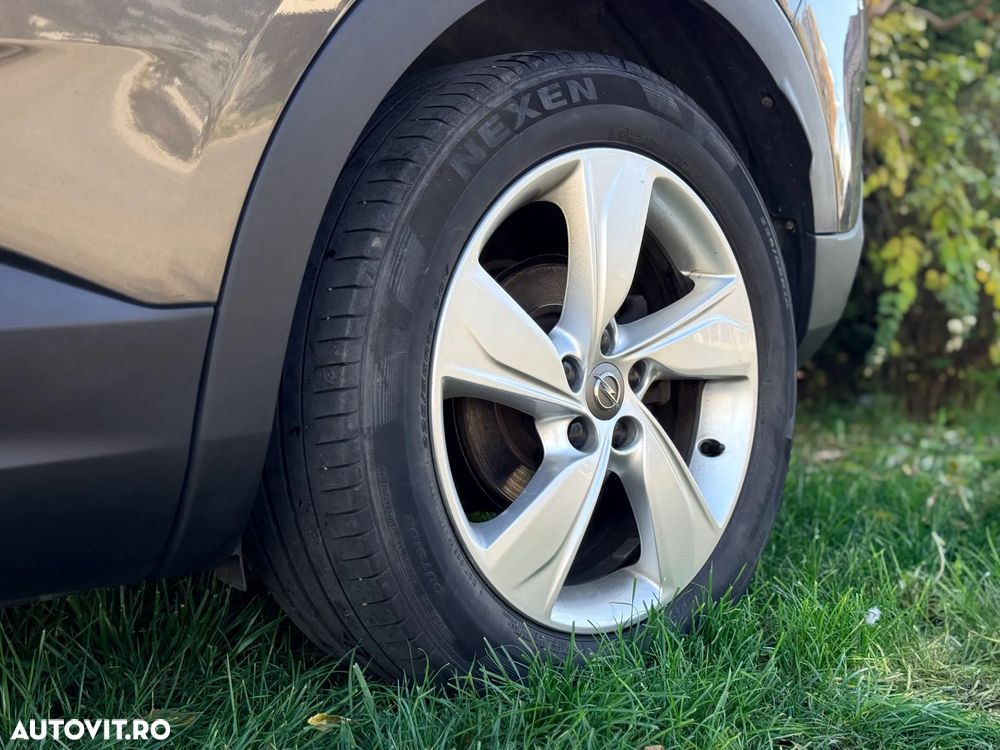 Opel Grandland X 1.2 Turbo START/STOP GLX - 17