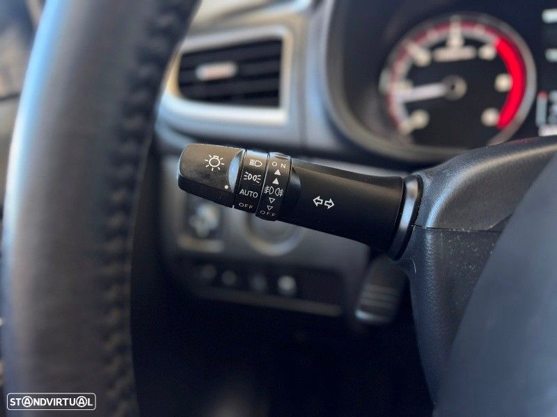 Mitsubishi L200 2.3 DI-D Strakar CD Connect Edition 4WD - 19