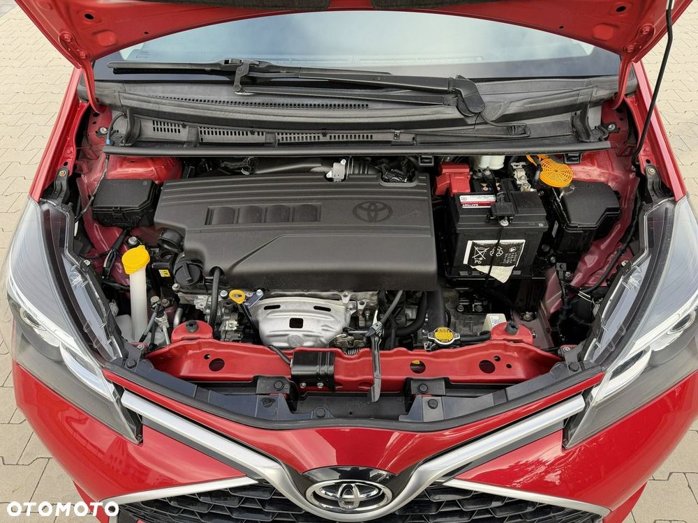 Toyota Yaris 1.33 VVT-i Executive - 3