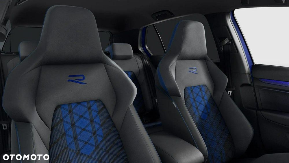 Volkswagen Golf - 13