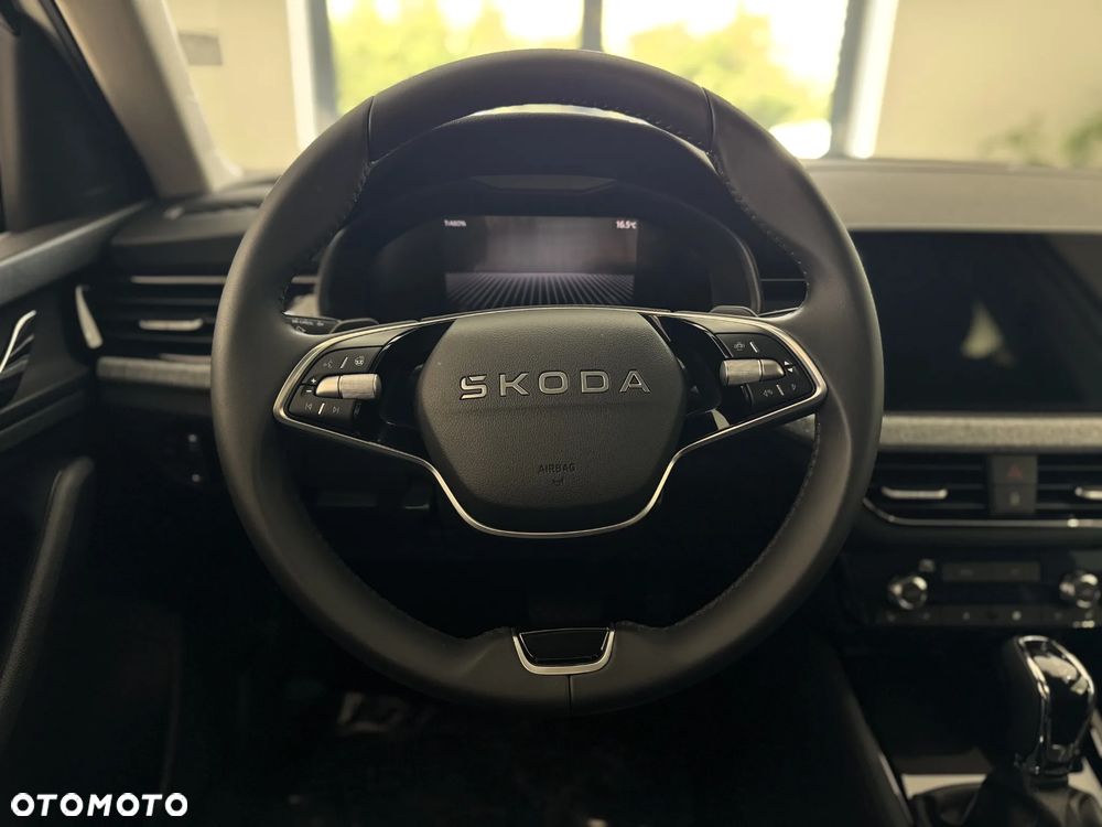 Skoda Kamiq 1.5 TSI Drive DSG - 12