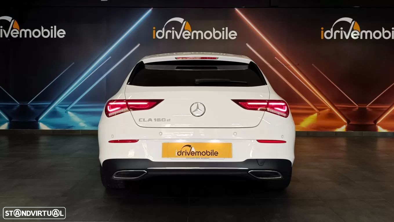 Mercedes-Benz CLA 180 - 4