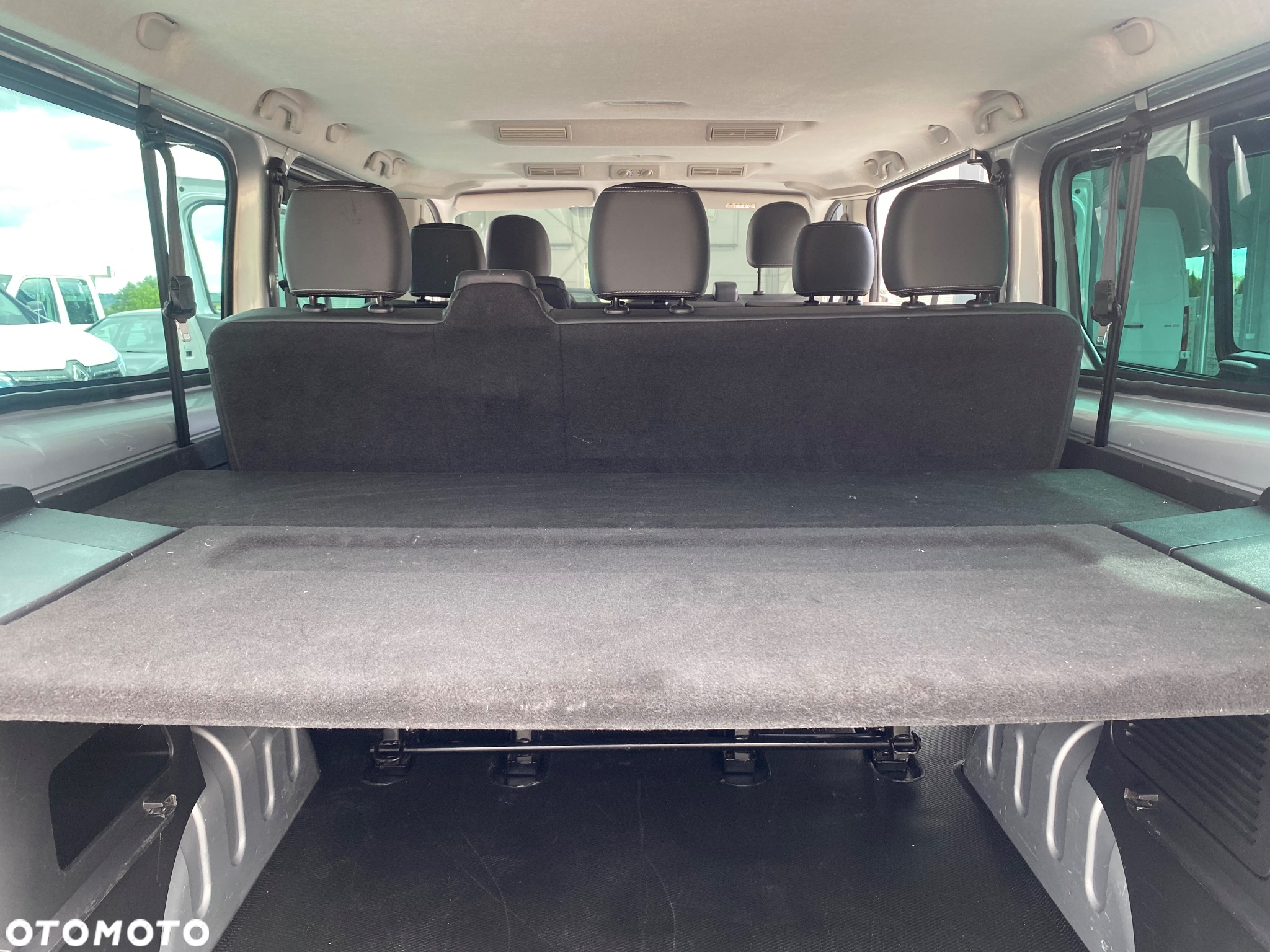 Opel Vivaro L2H1 2,9t Essentia Business - 14