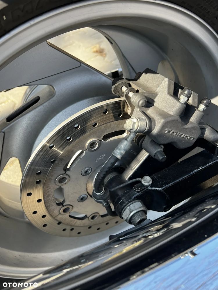 Suzuki Intruder - 20