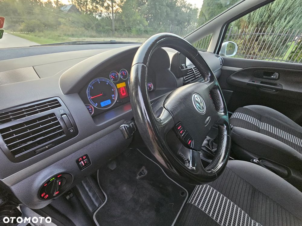 Volkswagen Sharan 2.0 TDI DPF BlueMotion United - 9