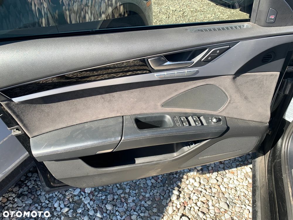 Audi A8 4.0 TFSI Quattro - 11