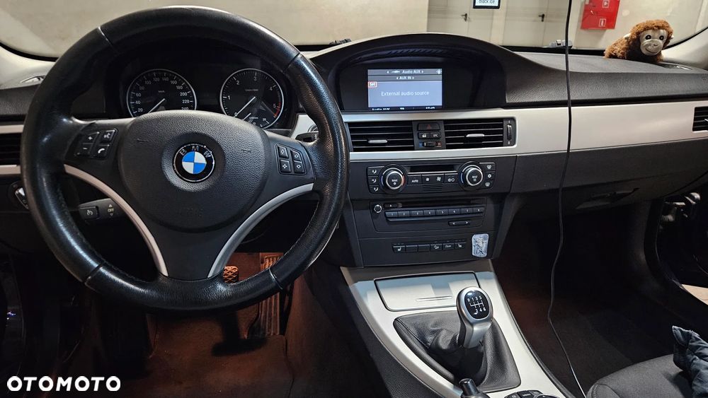 BMW Seria 3 320d DPF - 16