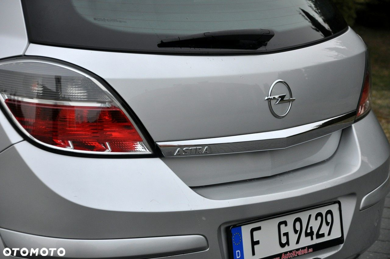 Opel Astra - 16