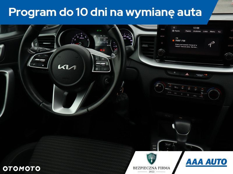 Kia Ceed - 9