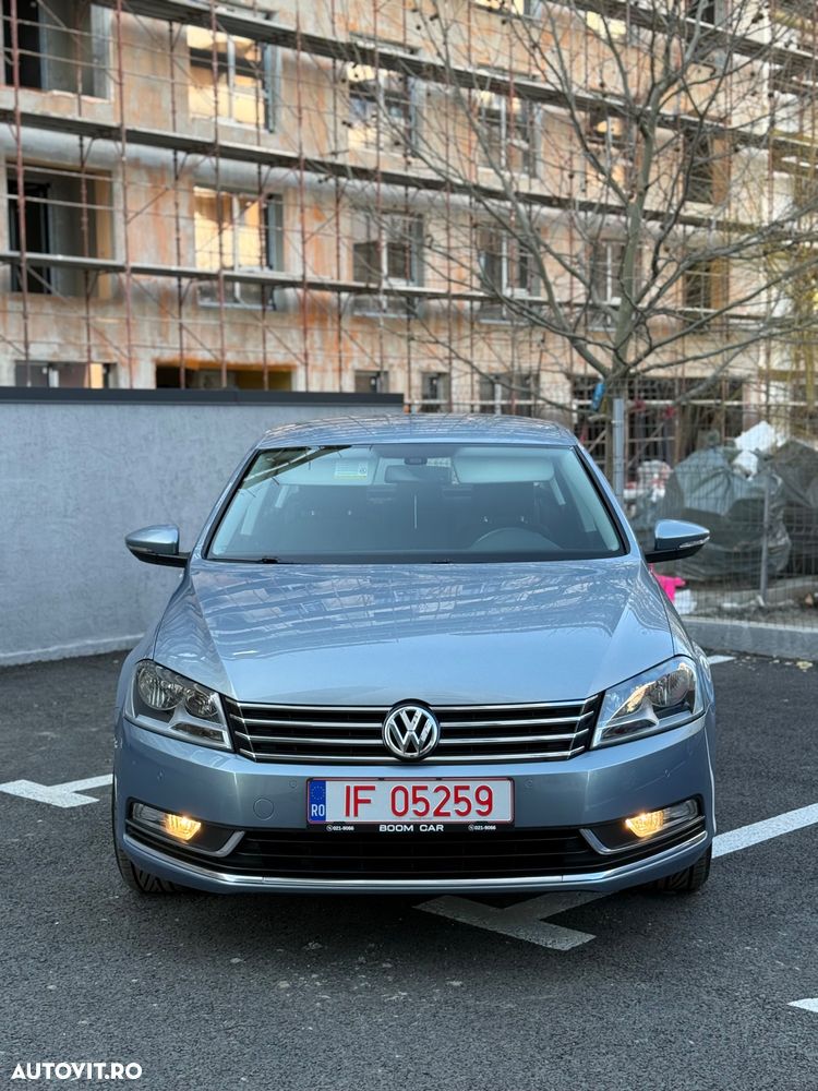 Volkswagen Passat 1.6 TDI BlueMotion Technology Comfortline - 2