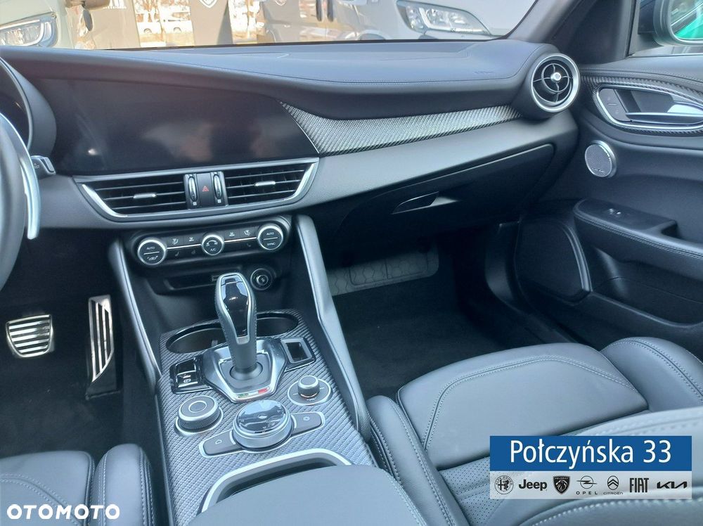 Alfa Romeo Giulia - 21