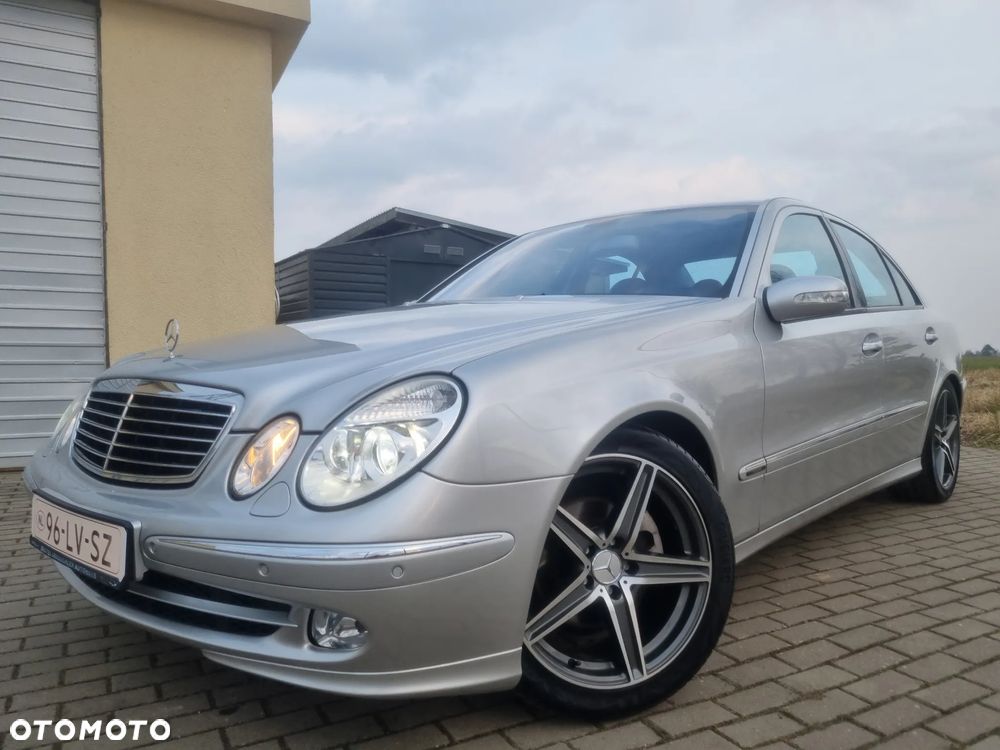 Mercedes-Benz Klasa E 240 4-Matic Avantgarde - 16