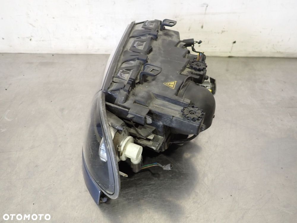 LAMPA LEWA PRZEDNIA XENON BMW E46 TOURING - 4