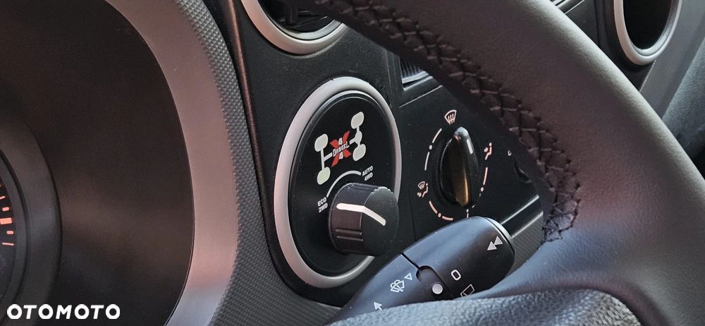 Peugeot PARTNER 4X4 - 11