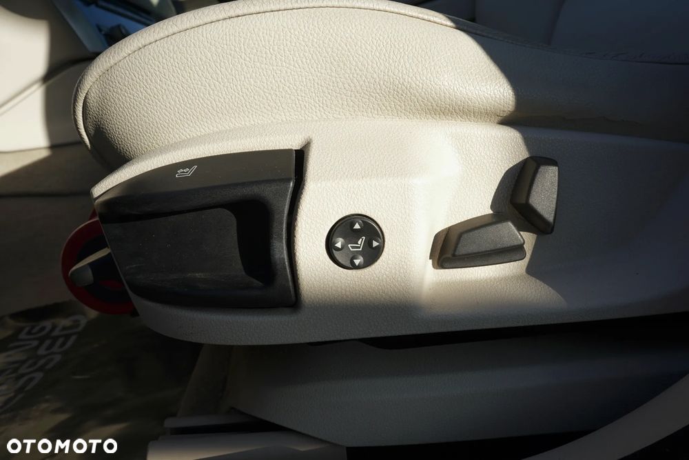 BMW 5GT 535d xDrive - 32