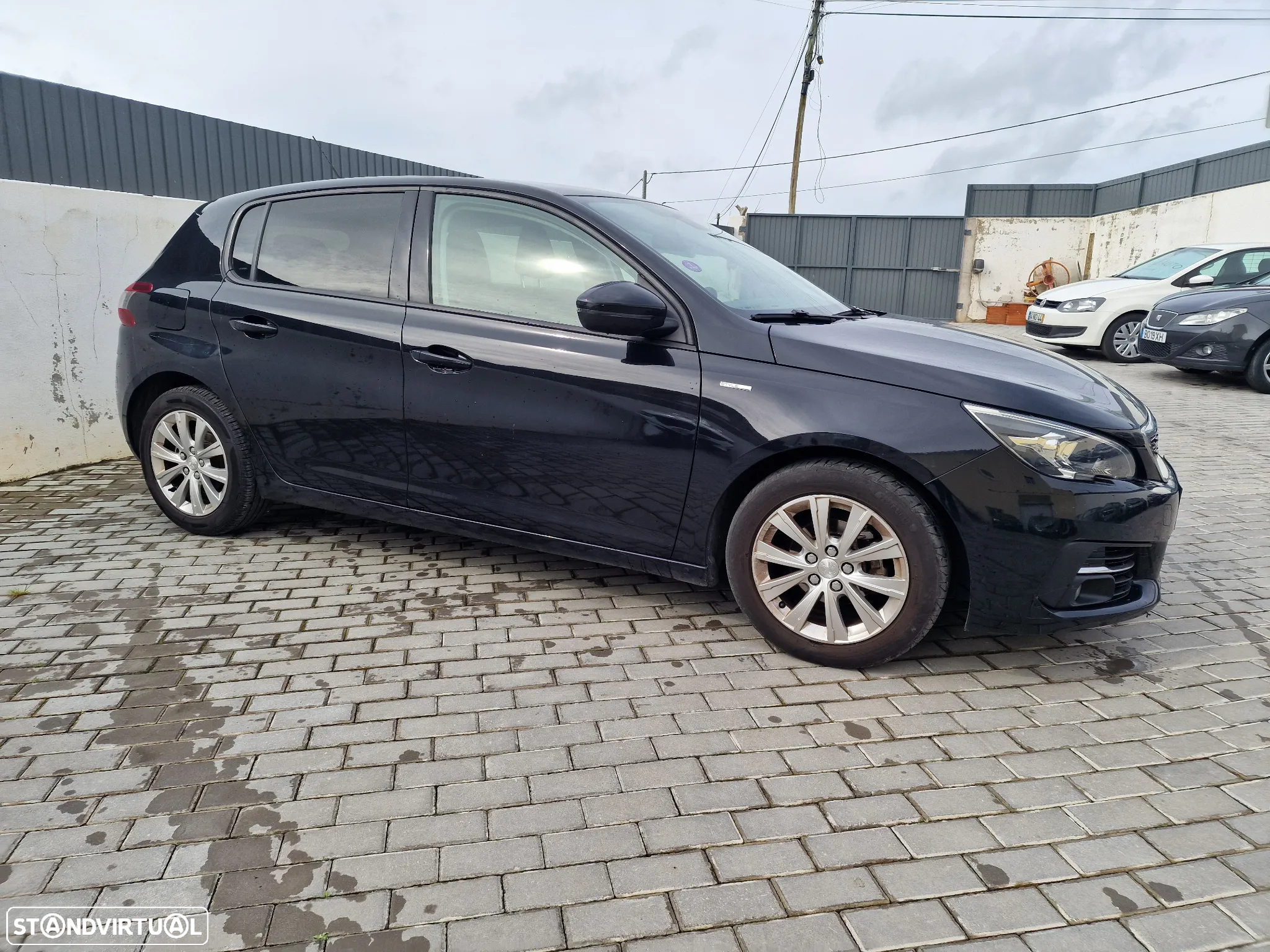 Peugeot 308 1.2 PureTech Access - 2