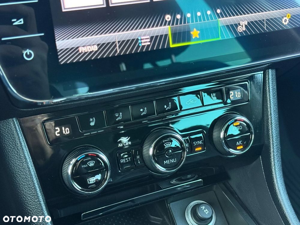 Skoda Superb 2.0 TSI 4x4 L&K DSG - 25