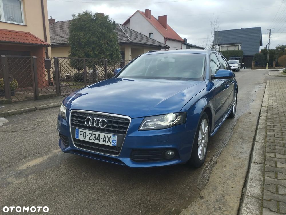 Audi A4 Avant 2.0 TFSI Attraction - 2