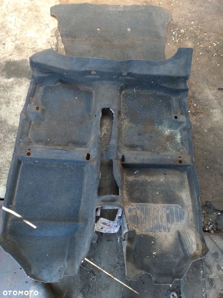toyota yaris I 3D dywan wykładzina - 1