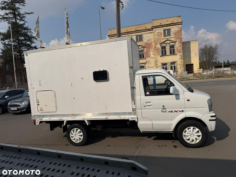 DFSK DFSK Piagoo Foodtruck food truck kontener 2013 - 6