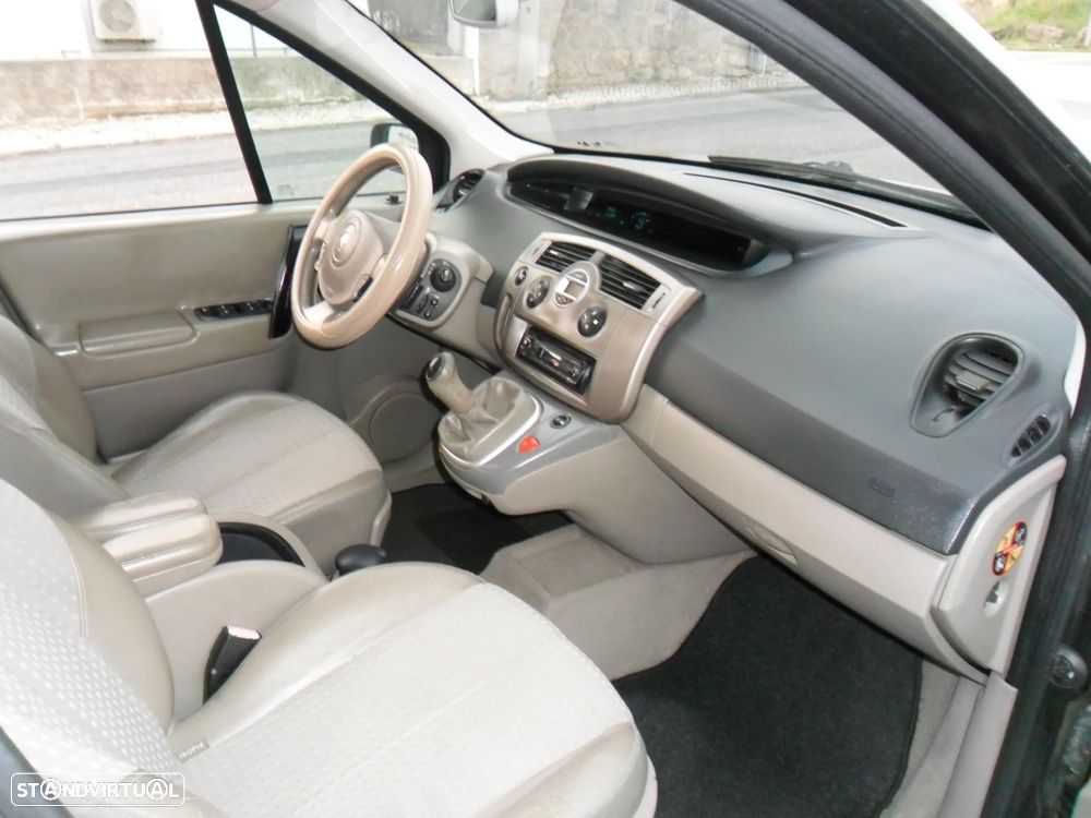 Renault Scénic 1.5 dCi Dynamique Luxe - 19