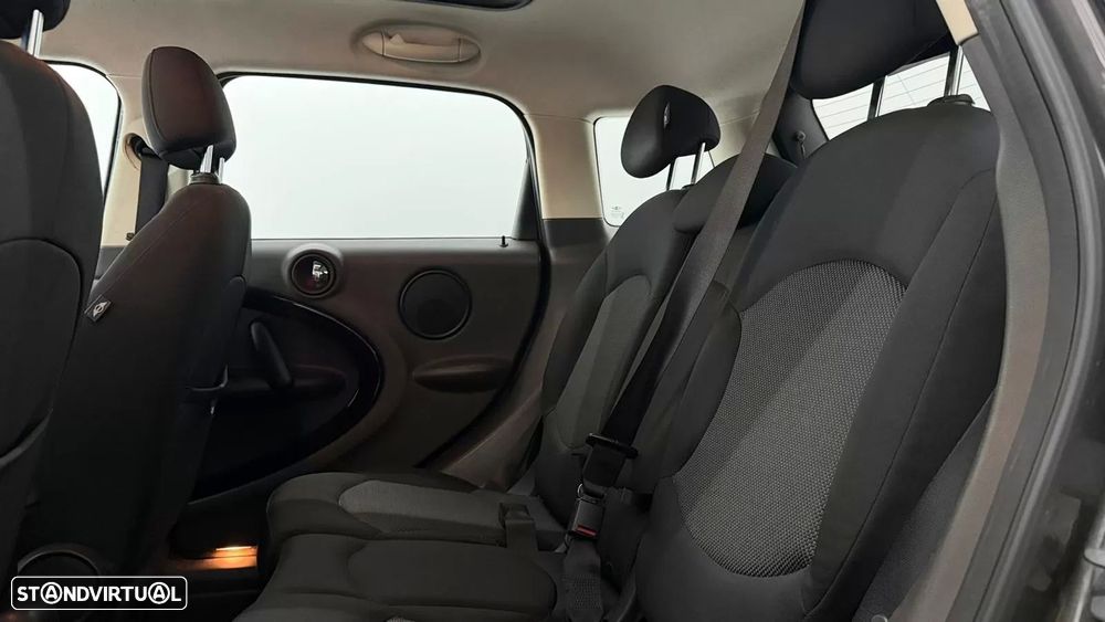 MINI Countryman One D - 13