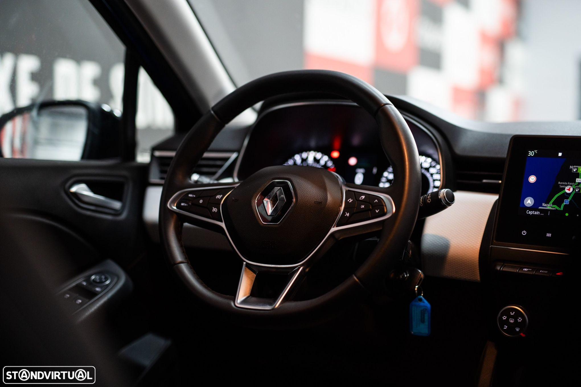 Renault Clio 1.0 TCe Limited CVT - 10