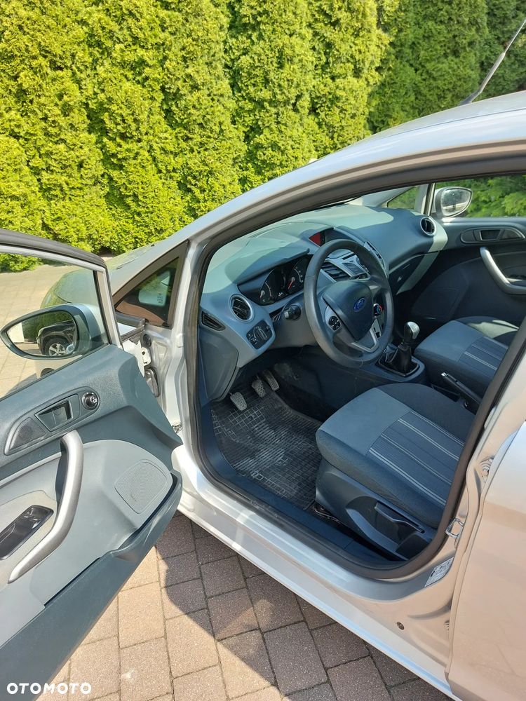 Ford Fiesta 1.25 Ambiente - 7