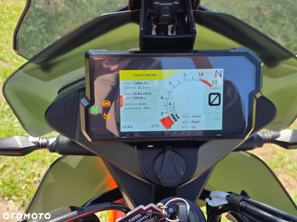 KTM Adventure - 17