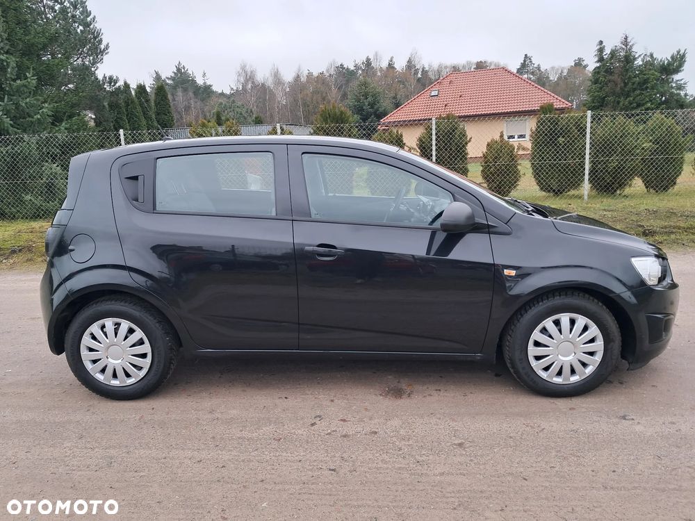Chevrolet Aveo 1.2 LS+ - 8