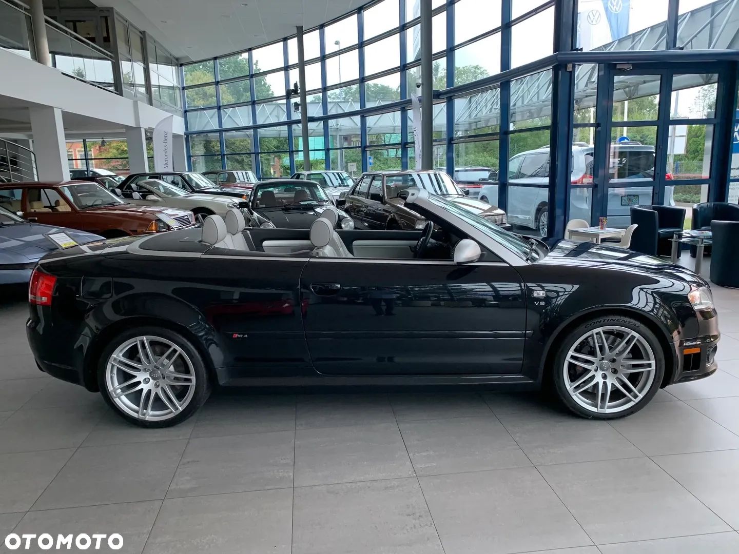 Audi RS4 Standard - 1