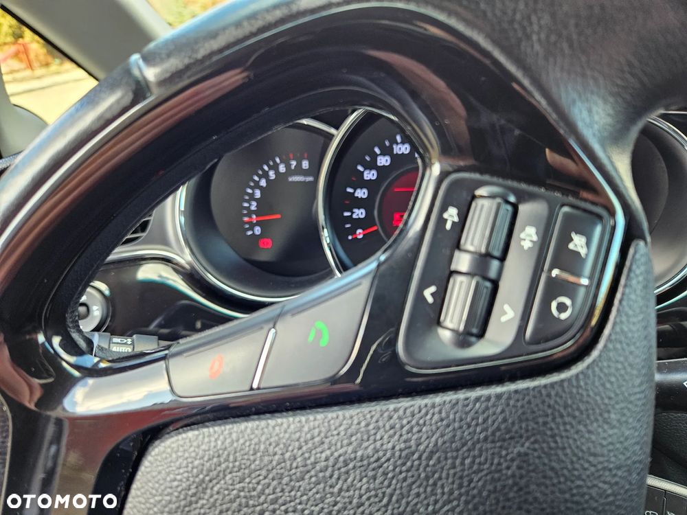 Kia Ceed 1.6 GDI L Business Line - 19