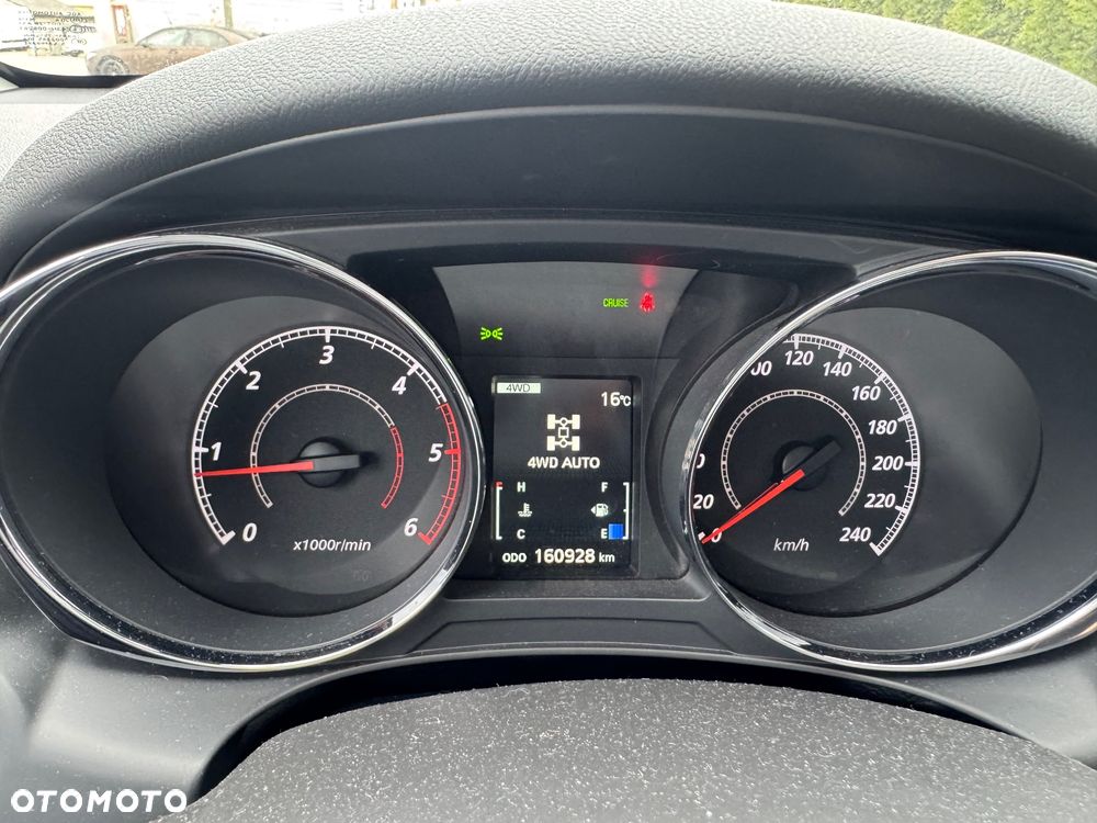 Mitsubishi ASX 1.8 DID Invite 4WD AS&G - 36