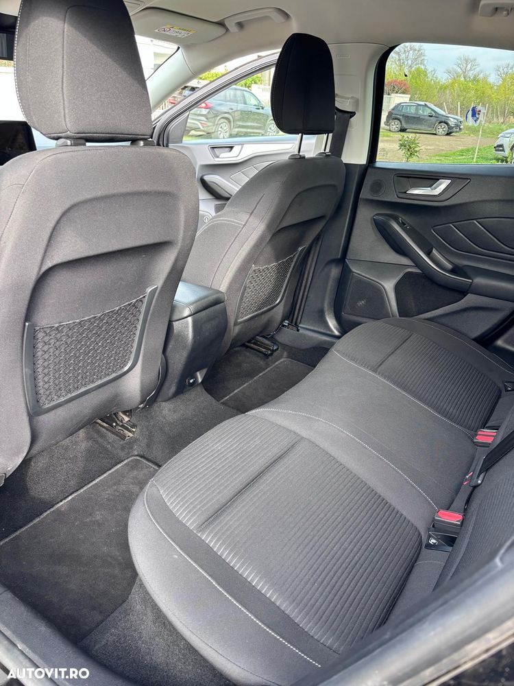 Ford Focus 1.5 EcoBlue Titanium X - 11
