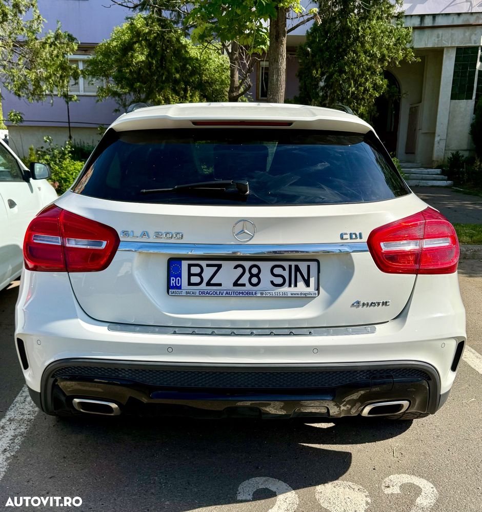 Mercedes-Benz GLA 200 (CDI) d 4Matic 7G-DCT AMG Line - 9