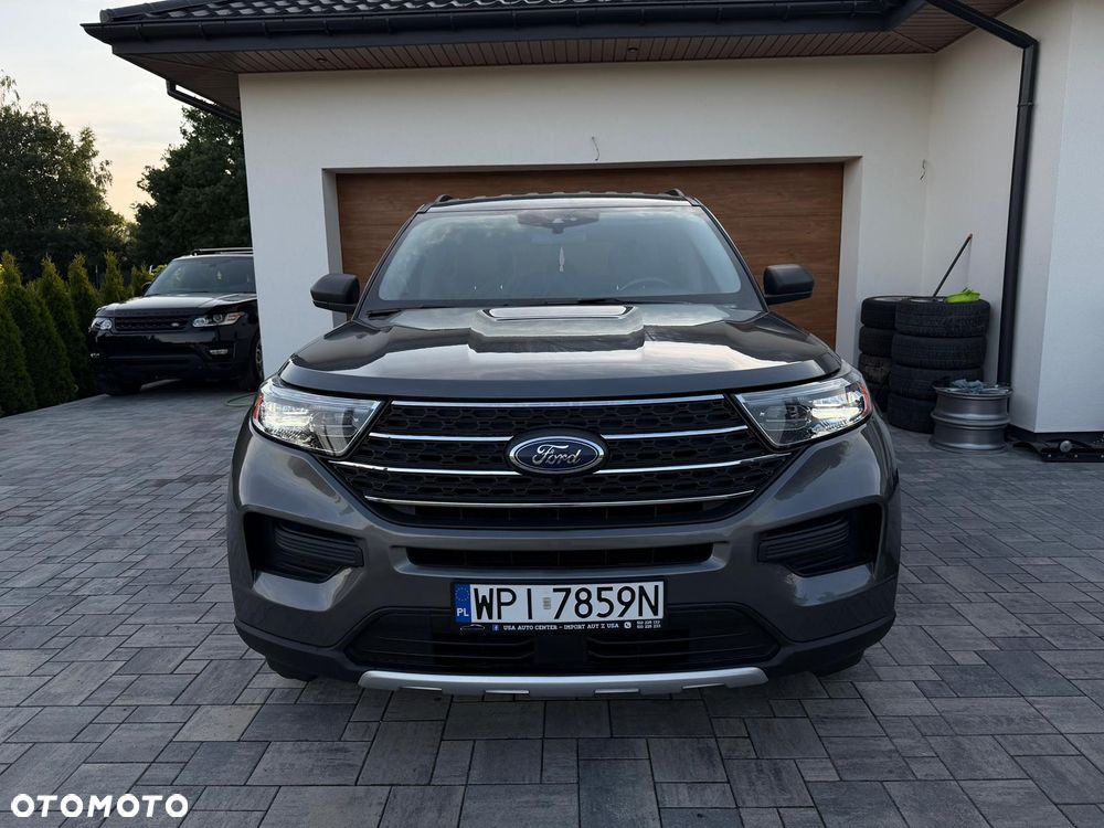 Ford Explorer - 3
