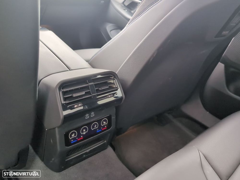 BMW i5 eDrive40 Pack Desportivo M - 15