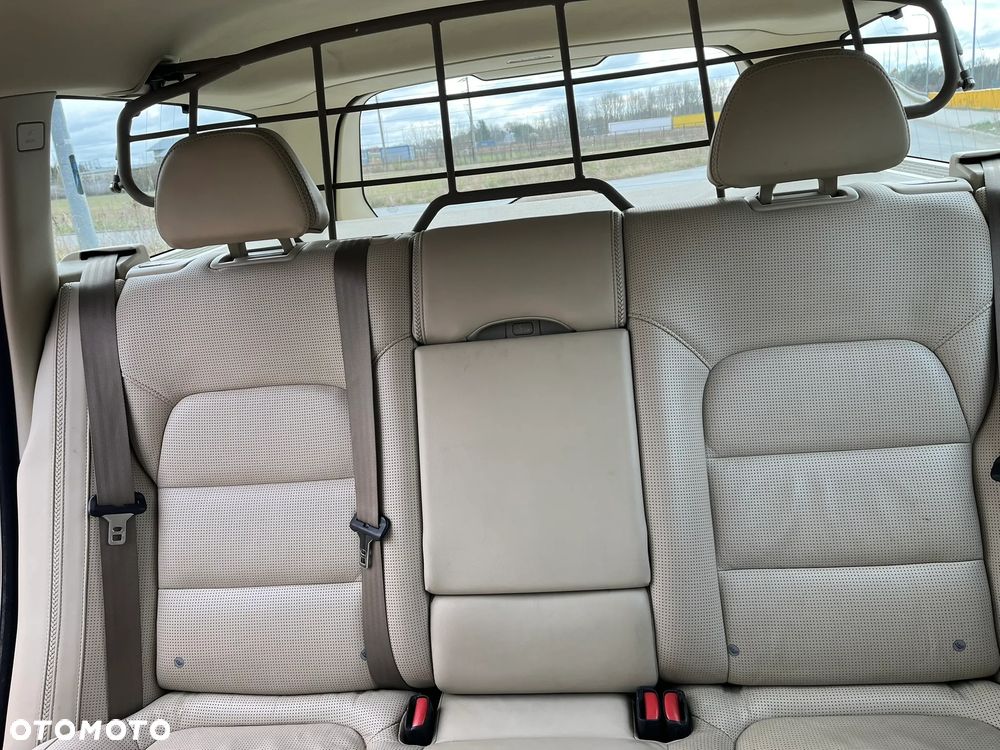 Volvo XC 70 D5 AWD Dynamic Summum - 5