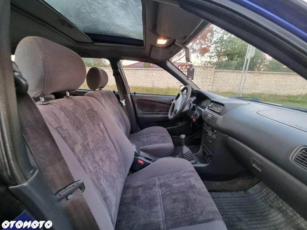 Toyota Corolla 1.4 Terra2 - 14