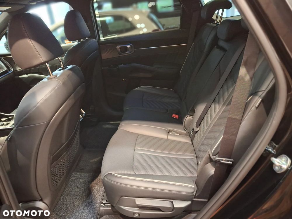 Kia Sorento 2.2 CRDi Prestige Line 4WD DCT 7os - 9