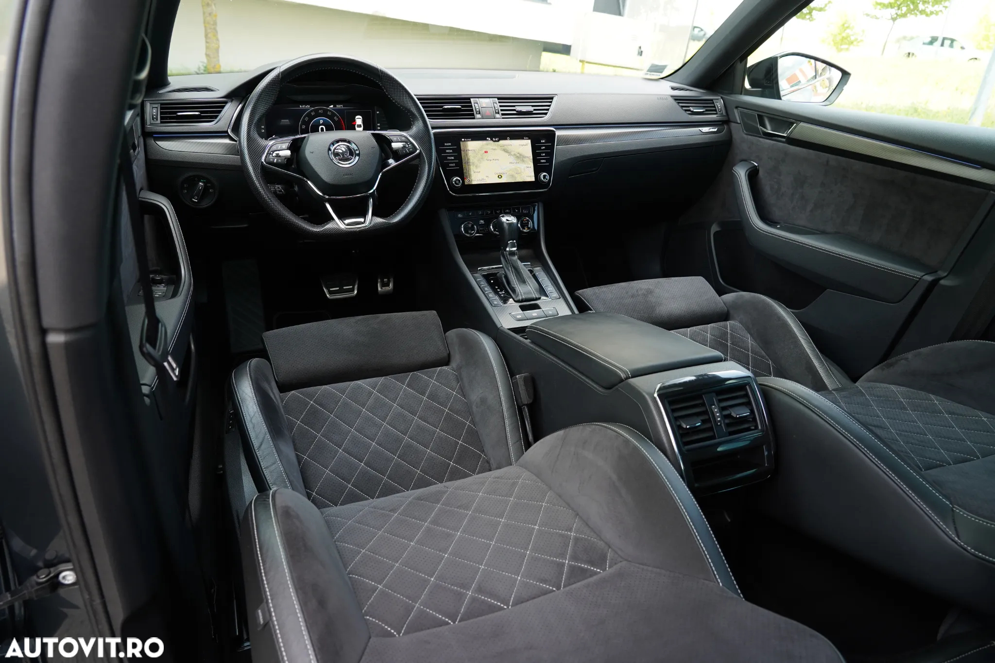 Skoda Superb 1.4 TSI iV DSG Sportline - 13