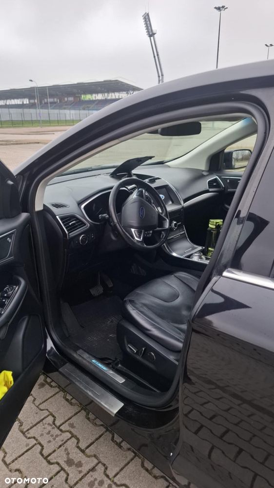 Ford Edge 2.0 EcoBlue Bi-Turbo 4x4 Titanium - 3
