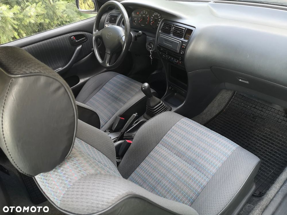 Toyota Corolla 1.4 XLi - 5