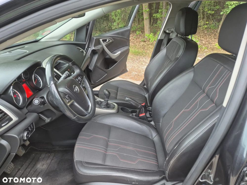 Opel Astra 1.4 T Edition 150 - 8