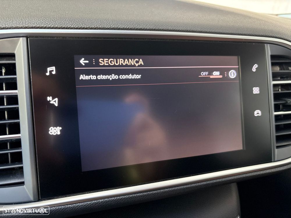 Peugeot 308 SW 1.5 BlueHDi Style J17 - 35