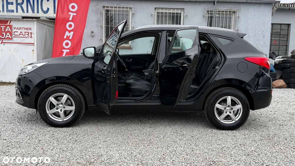 Hyundai ix35 2.0 CRDi Premium 2WD - 17