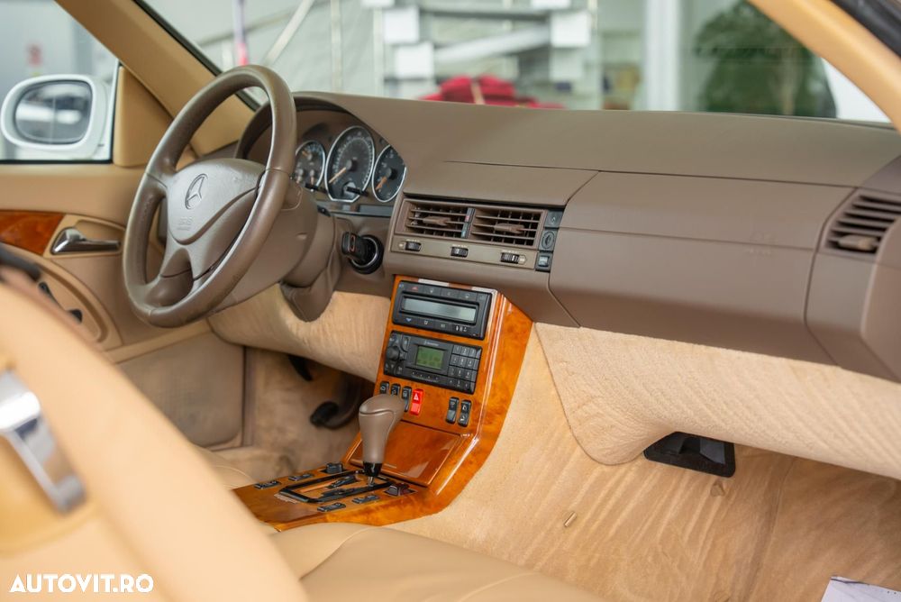 Mercedes-Benz SL 500 Aut - 16