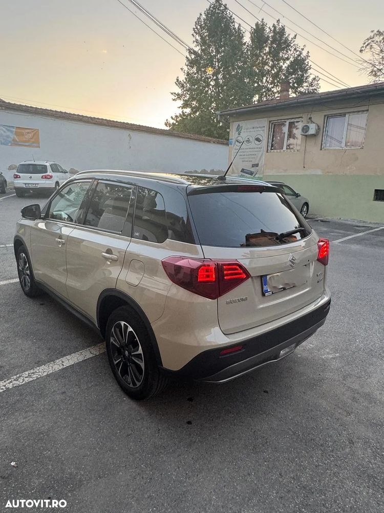 Suzuki Vitara 1.4 Boosterjet AllGrip MHEV Spirit - 1