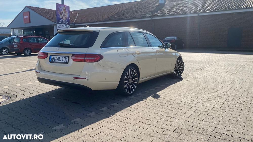 Mercedes-Benz E - 4