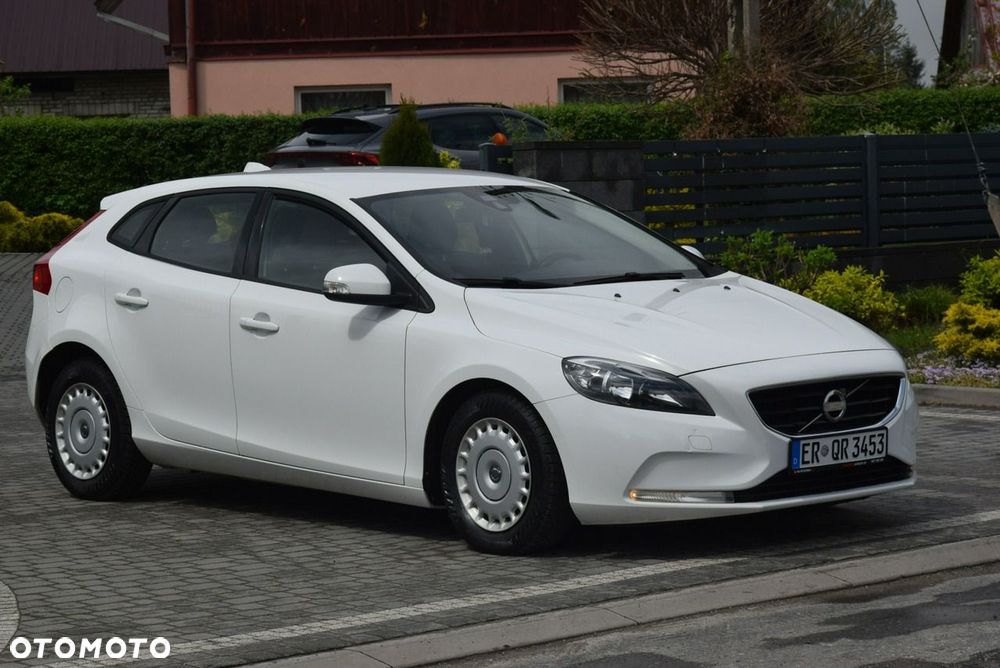 Volvo V40 D2 - 1